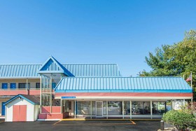 Travelodge by Wyndham Boston Natick