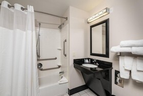 Fairfield Inn & Suites by Marriott New Bedford