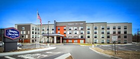 Hampton Inn North Attleboro
