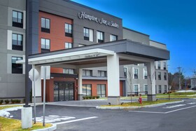 Hampton Inn North Attleboro