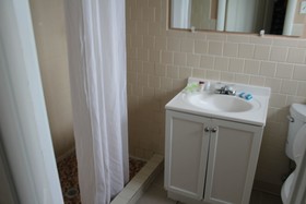 Capri Motel