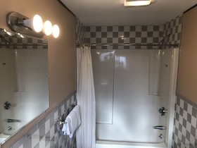 Capri Motel