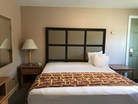 Capri Motel