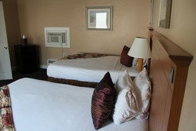 Capri Motel