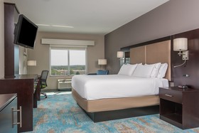 Holiday Inn Express & Suites Norwood Boston Area