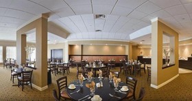 Holiday Inn Hotel & Suites Boston-Peabody