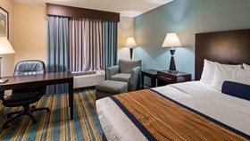 Best Western Plus Berkshire Hills Inn & Suites