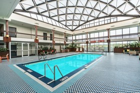 Holiday Inn & Suites Pittsfield-Berkshires