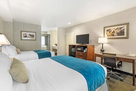Best Western Plus Cold Spring