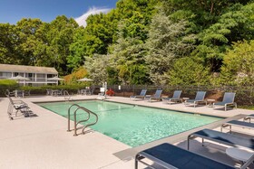 Best Western Plus Cold Spring