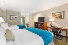 Best Western Plus Cold Spring