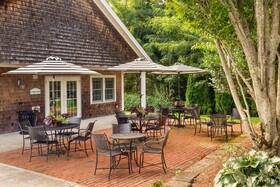 Best Western Plus Cold Spring