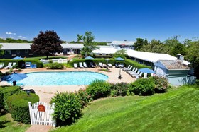 Seaglass Inn & Spa