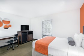Howard Johnson by Wyndham Quincy/Boston