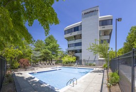 DoubleTree by Hilton Boston-Rockland