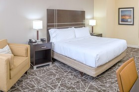 DoubleTree by Hilton Boston-Rockland