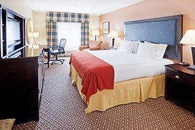 Holiday Inn Express Saugus Logan Airport