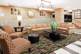 Holiday Inn Express Saugus Logan Airport