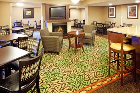 Holiday Inn Express Saugus Logan Airport