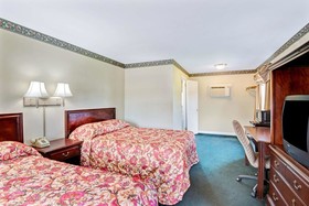 Colonial Inn Seekonk