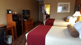 Best Western Plus The Inn At Sharon/foxboro