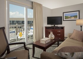 Ocean Mist Beach Hotel & Suites