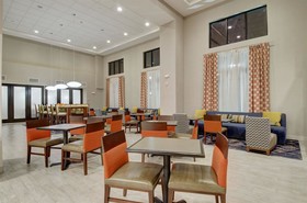 Hampton Inn & Suites Springfield/Downtown