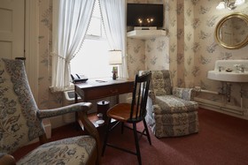 The Red Lion Inn