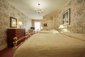 The Red Lion Inn