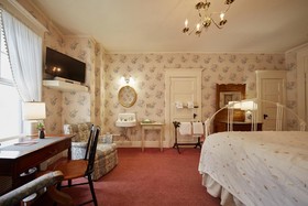 The Red Lion Inn