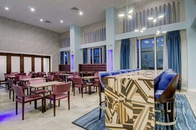 Hampton Inn & Suites Boston Stoughton