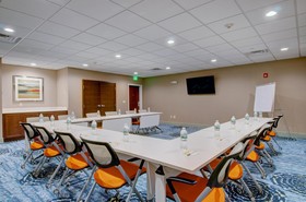 Hampton Inn & Suites Boston Stoughton