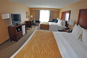 Comfort Inn & Suites Sturbridge-Brimfield