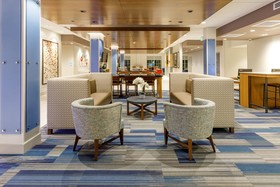 Holiday Inn Express & Suites Sturbridge
