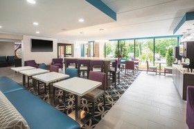 La Quinta Inn & Suites Sturbridge