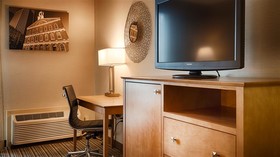 Best Western Plus Waltham Boston