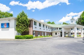 Motel 6 Westborough