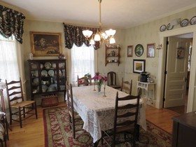 The Sleigh Maker Inn Bed and Breakfast