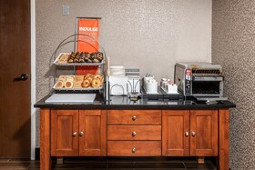 Hampton Inn