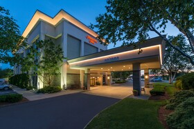 Hampton Inn