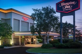 Hampton Inn