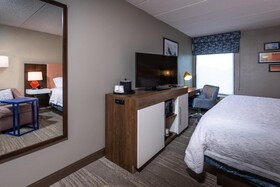 Hampton Inn