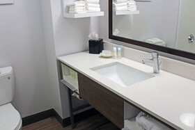 Hampton Inn