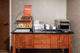Hampton Inn