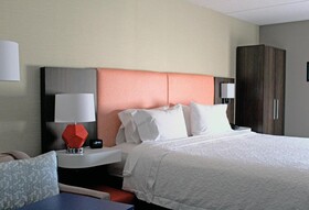 Hampton Inn