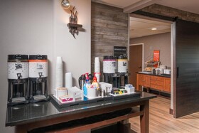 Hampton Inn