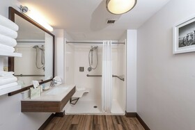 Hampton Inn