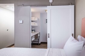 Hampton Inn