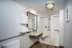 Hampton Inn