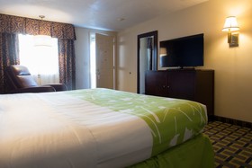 Tidewater Inn